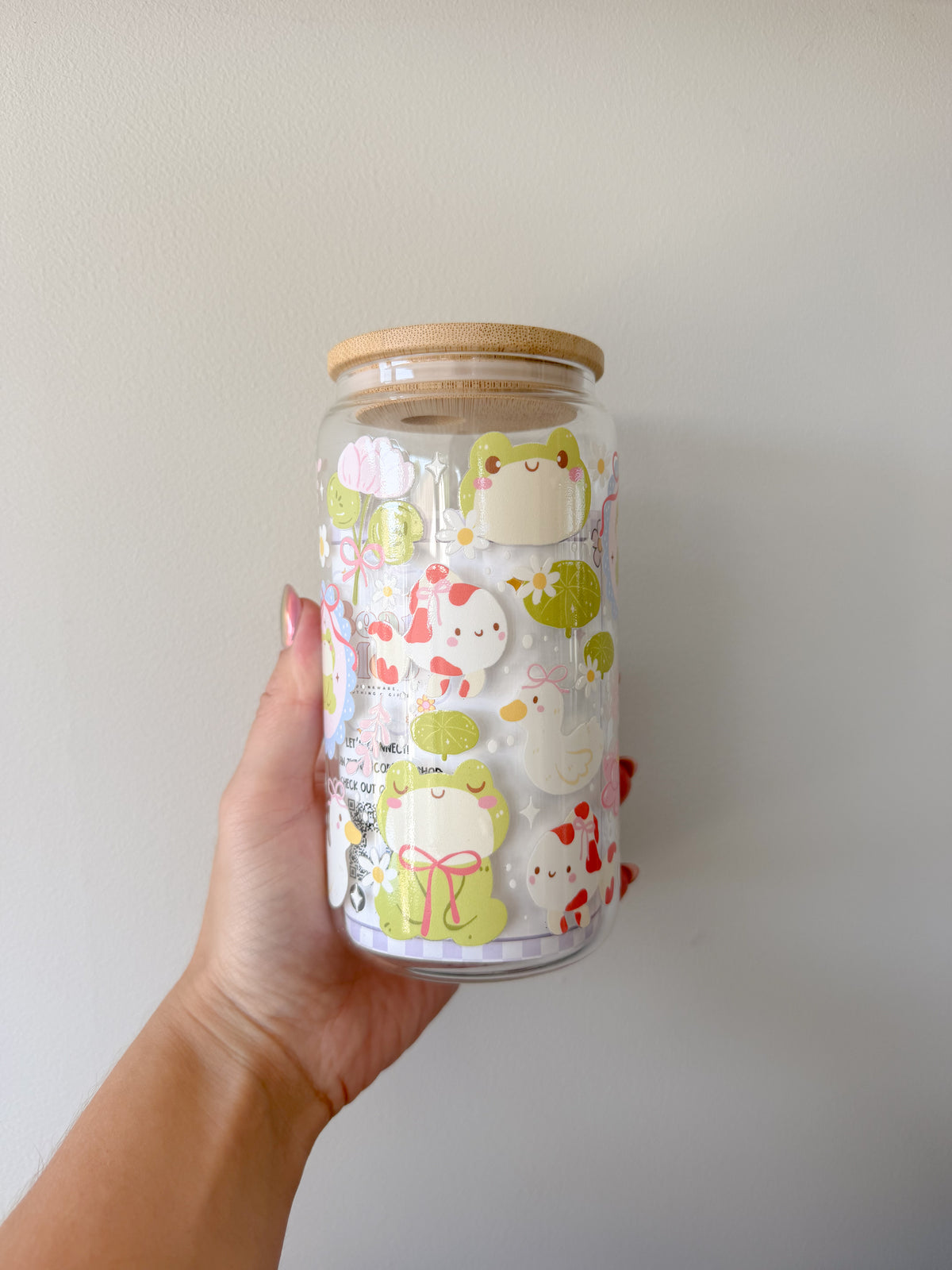 Cute Frog 16oz Glass Can 🐸 - Cute Gift Ideas for Frog Lovers - Frog Drinkware