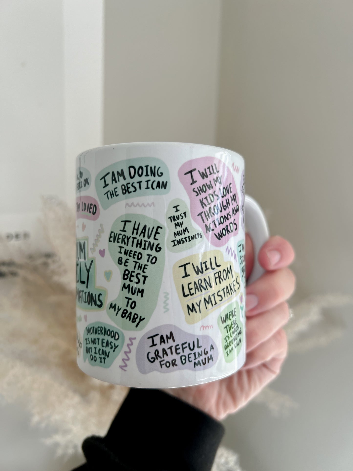 Mum Daily Affirmations Mug - 11oz Ceramic Mug - Bear and Moo UK