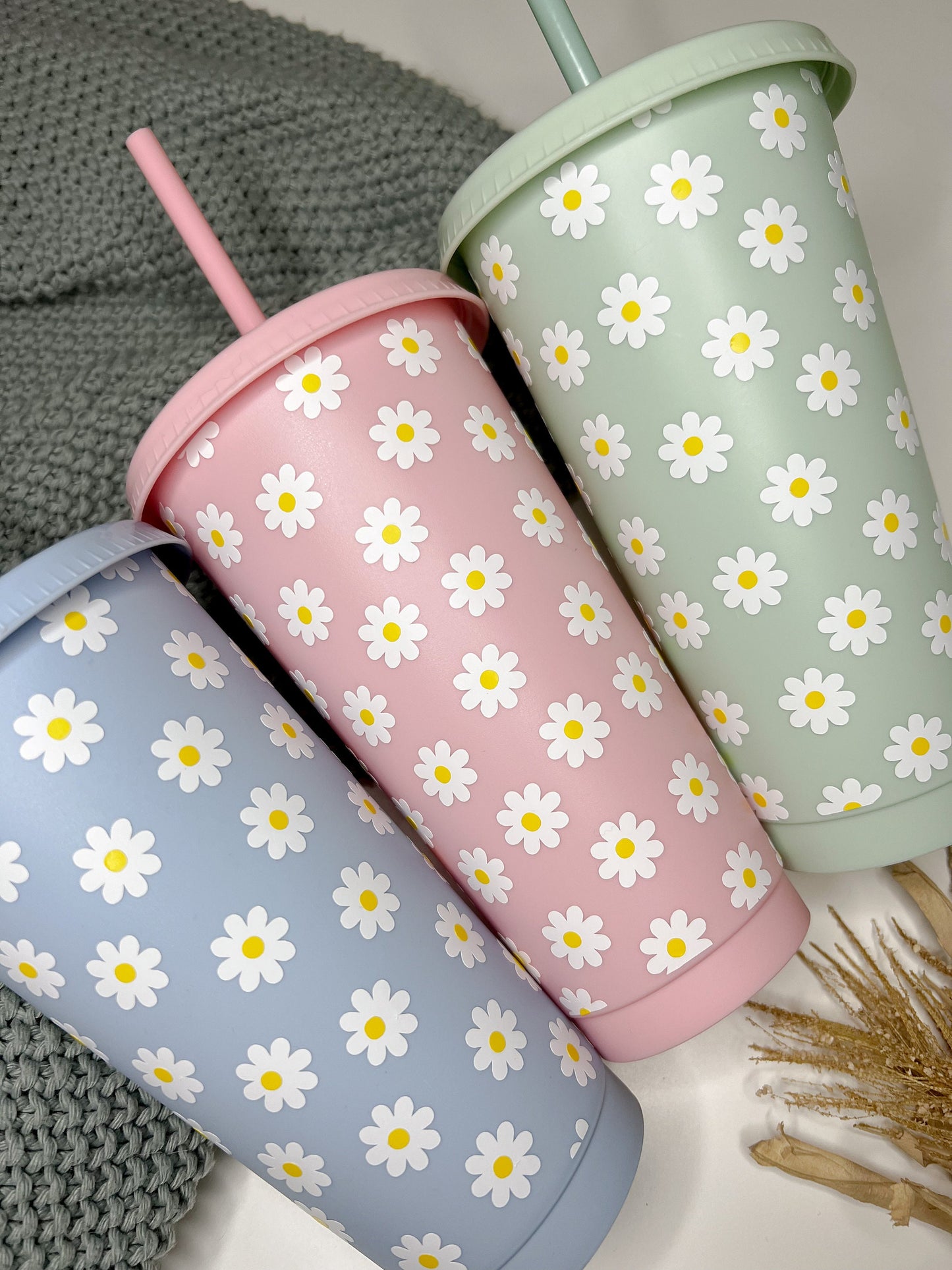 Daisy Cold Cup - Reusable Cold Cup - Cute Gift Ideas - Do Revenge Daisy Cup Inspired - Bear and Moo UK