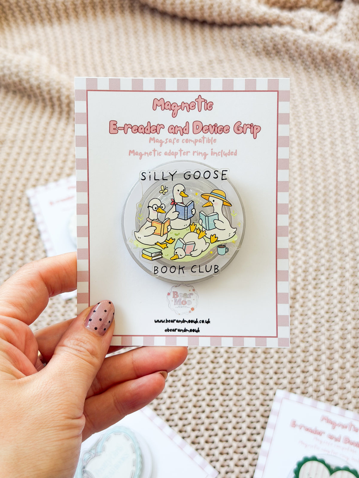 Magnetic E-Reader Kindle and Device Grip ✨ - Silly Goose Book Club - MagSafe Compatible - Kindle E Reader Accessories