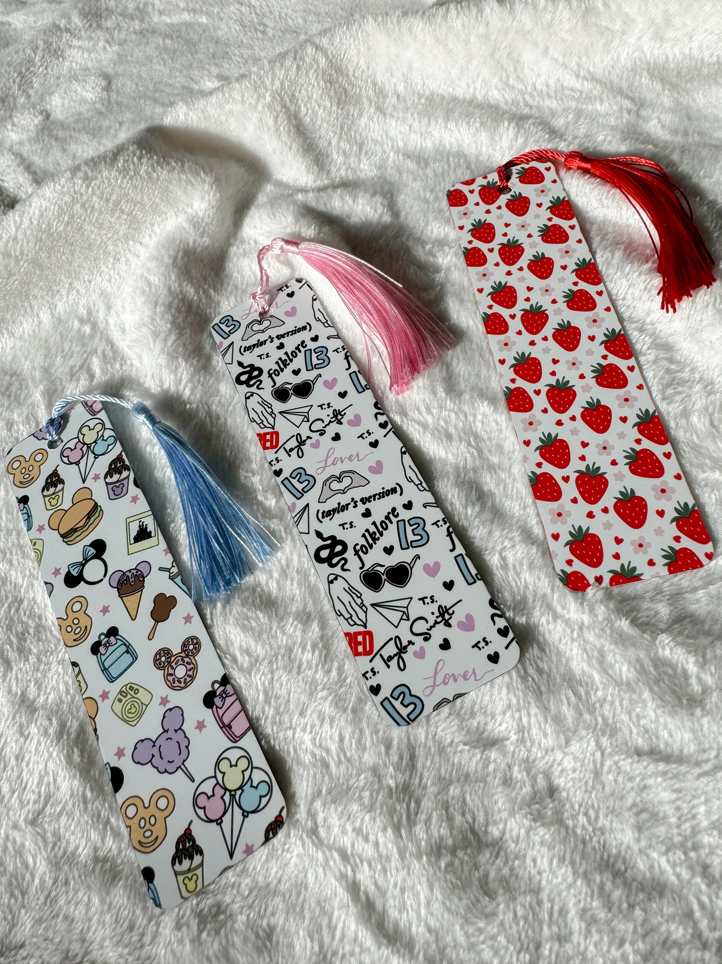 Double Sided Cute Strawberries Metal Bookmark