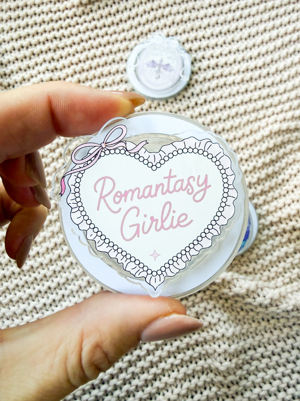 Magnetic E-Reader Kindle and Device Grip ✨ - Romantasy Girlie - MagSafe Compatible - Kindle E Reader Accessories